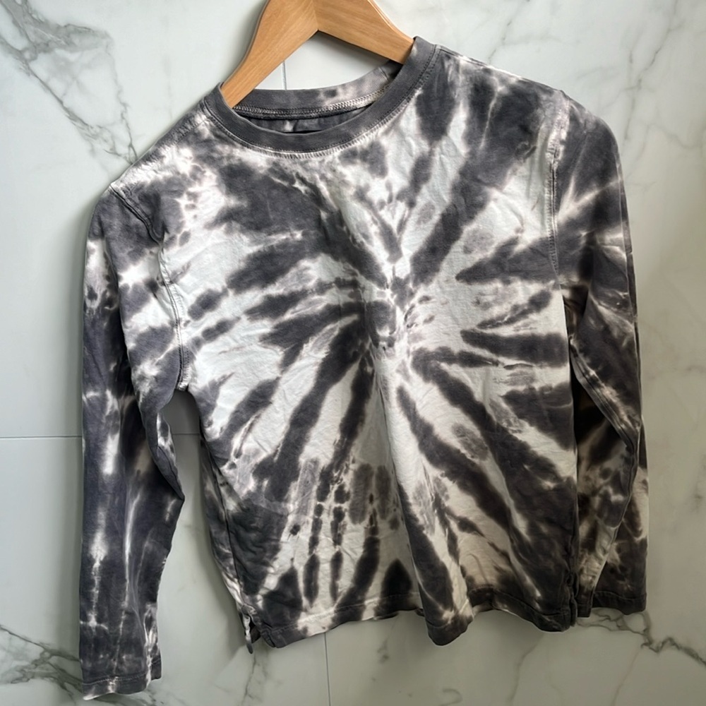 Treasure and Bond Youth Grey  long sleeve t-shirt